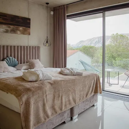 Beautiful With Private Pool Near Sea Villa Baška