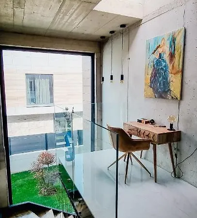 Beautiful With Private Pool Near Sea فيلة *