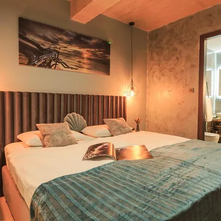 فيلة Beautiful With Private Pool Near Sea *