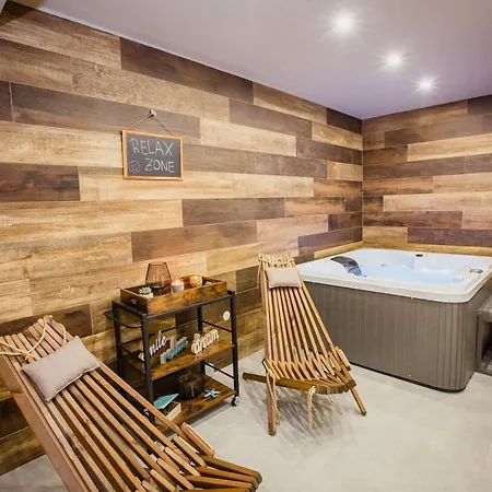 فيلة Beautiful With Private Pool Near Sea *