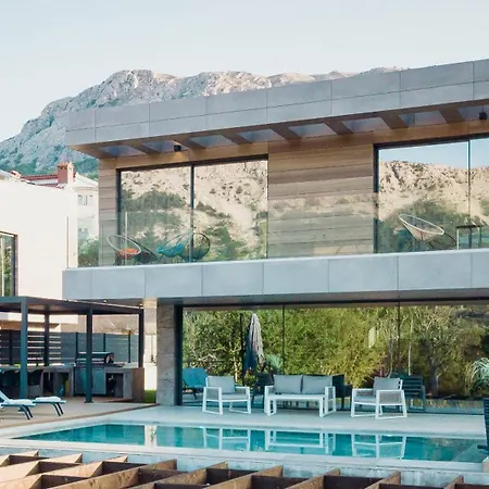 Beautiful With Private Pool Near Sea فيلة